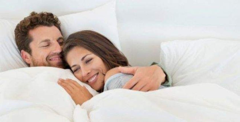 تعرفي على رأي الدين في جماع الزوج لزوجته عقب انتهاء الحيض دون الاغتسال منه