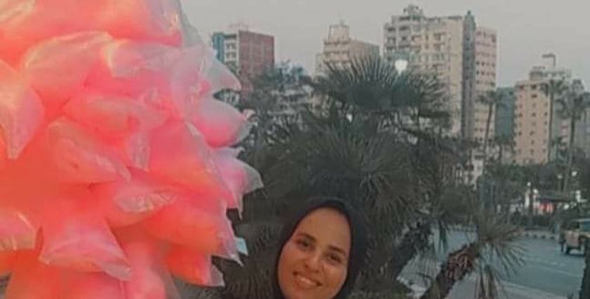 آية بائعة غزل البنات