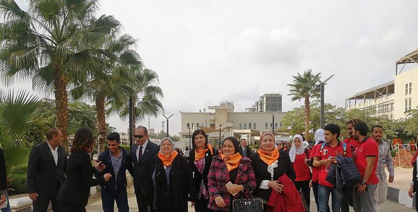 القومي للمرأة يطلق يوم رياضي بجامعة مصر