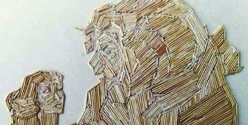صور بأعواد الكبريت