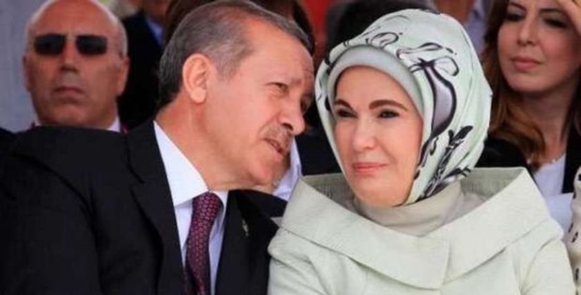 أردوغان وزوجته