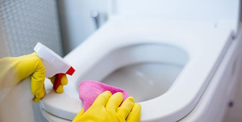 8 نصائح يجب اتبعها عند استخدام المرحاض خارج المنزل