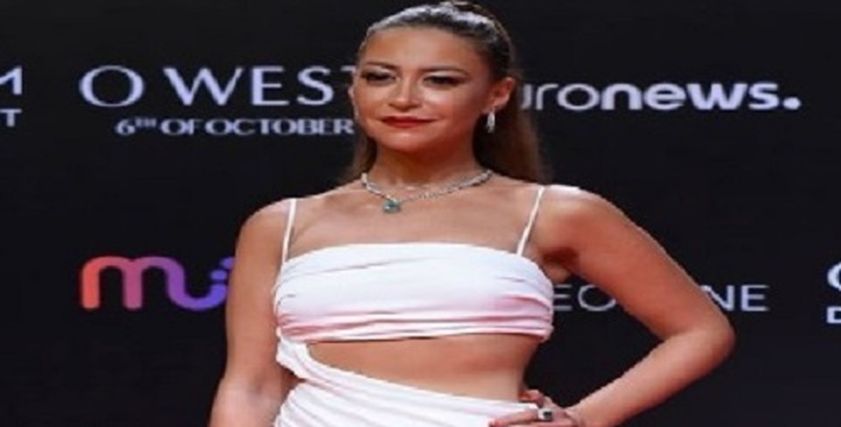 منة شلبي في حفل افتتاح مهرجان الجونة