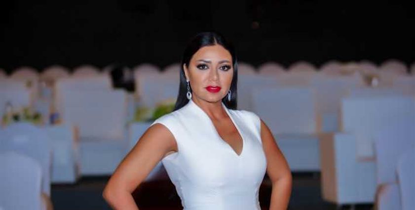 الفنانة رانيا يوسف