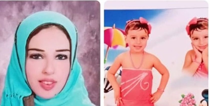 الزوجة وطفلتها
