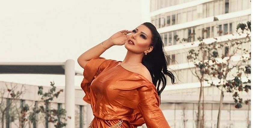سمية الخشاب