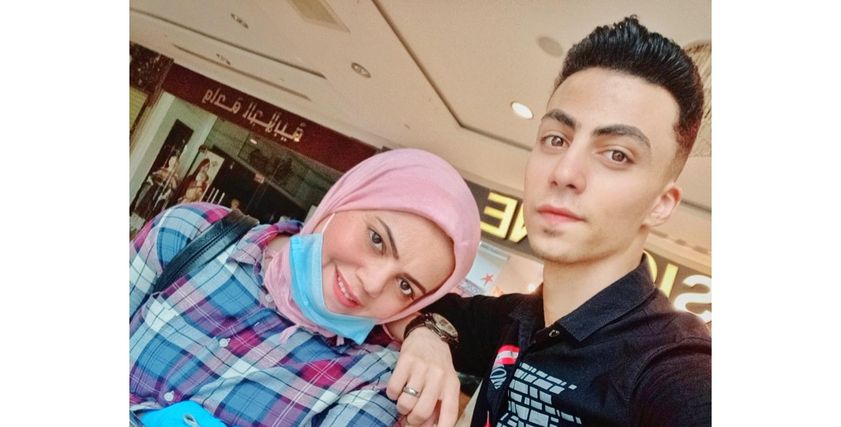 مهند ووالدته