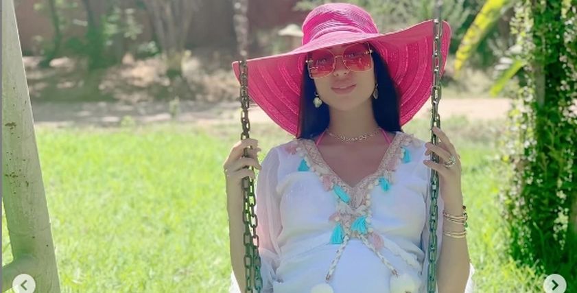 الفنانة دنيا بطمة