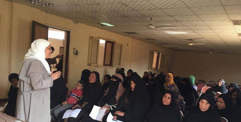 حملة طرق الأبواب تصل ل 12256  مستهدف خلال مرحلتها الثانية بسوهاج