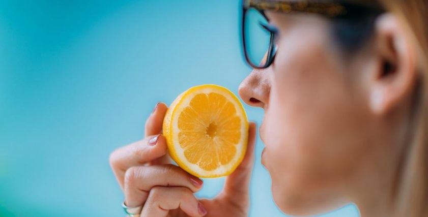 علاج فقدان حاسة الشم والتذوق