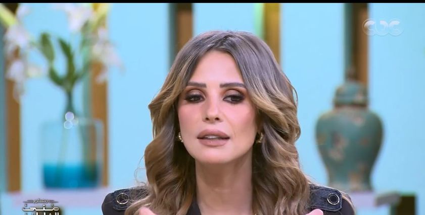 الفنانة إيمان العاصي