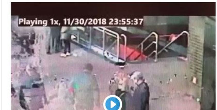 الشرطة الأمريكية تبحث عن شاب ألقى خاتم الخطوبة في الصرف الصحي