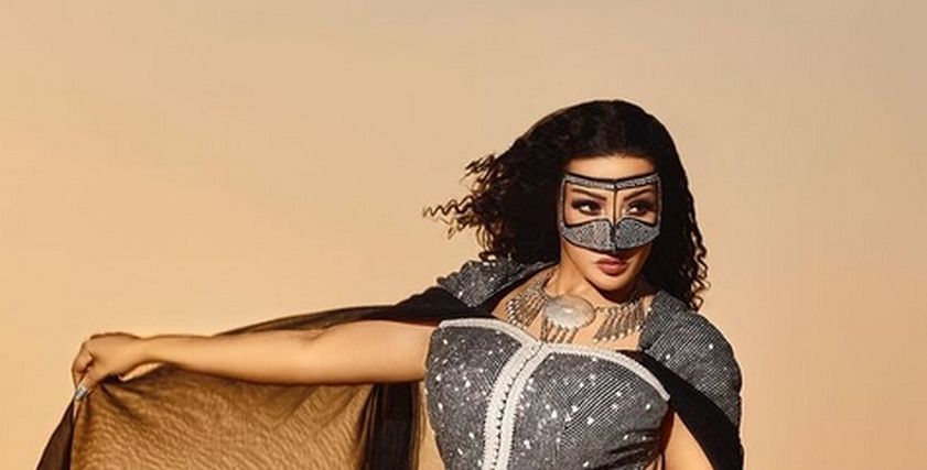 سمية الخشاب