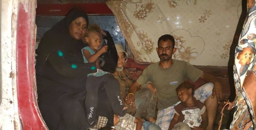 أحمد وأسرته