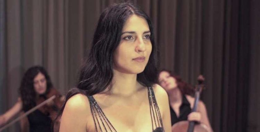 المغنية الإسرائيلية