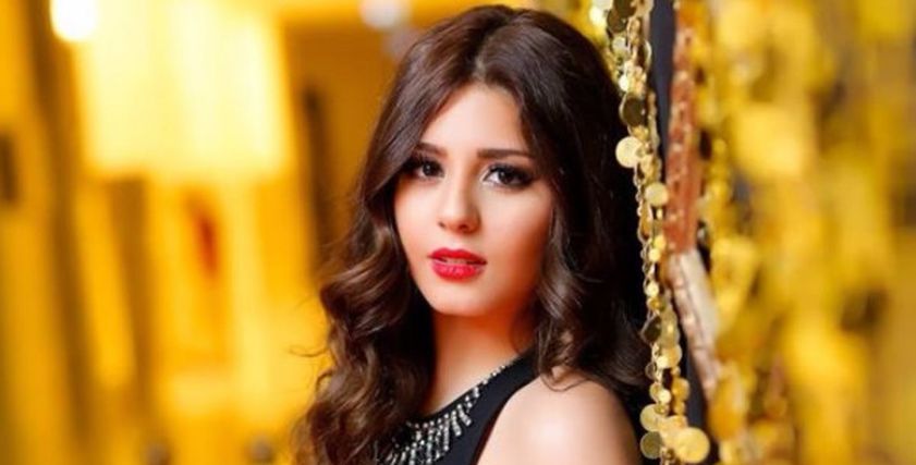 الفنانة مايان السيد