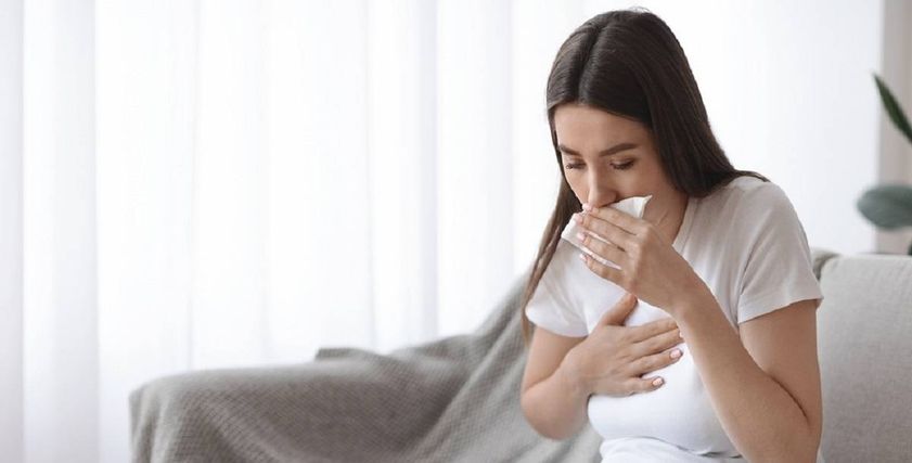 أعراض قرحة المعدة للحامل- صورة تعبيرية