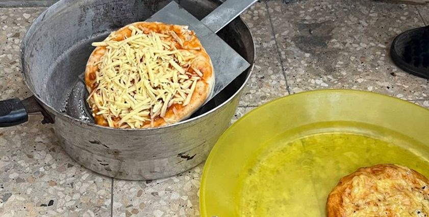 بيتزا على الفحم