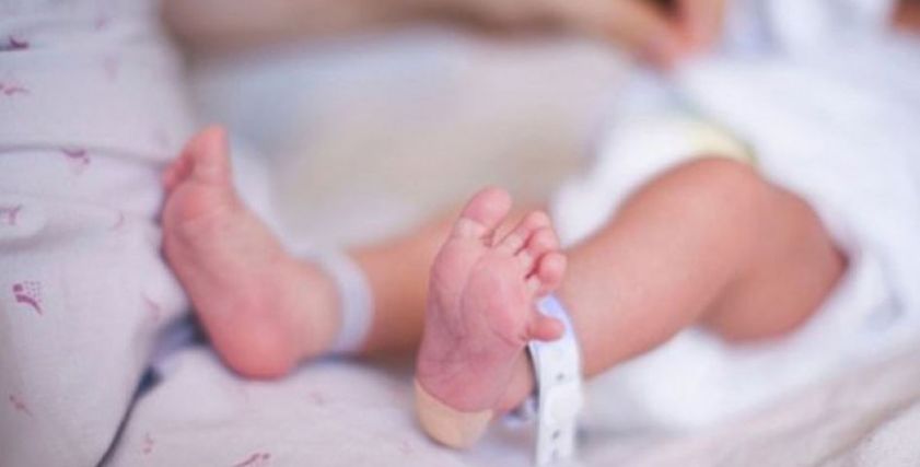 أنجبت في الحرام فعرضت الطفل للبيع بمزاد على فيس بوك.. السجن المشدد في انتظار