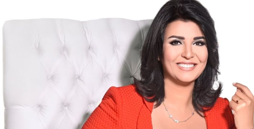 الإعلامية منى الشاذلي