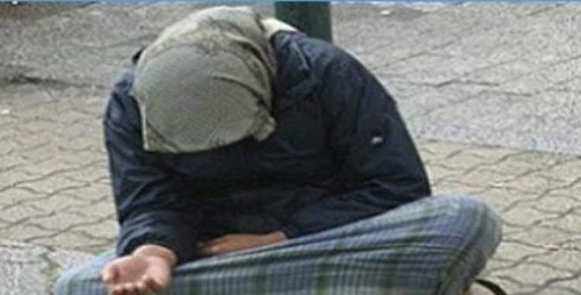 متسولة