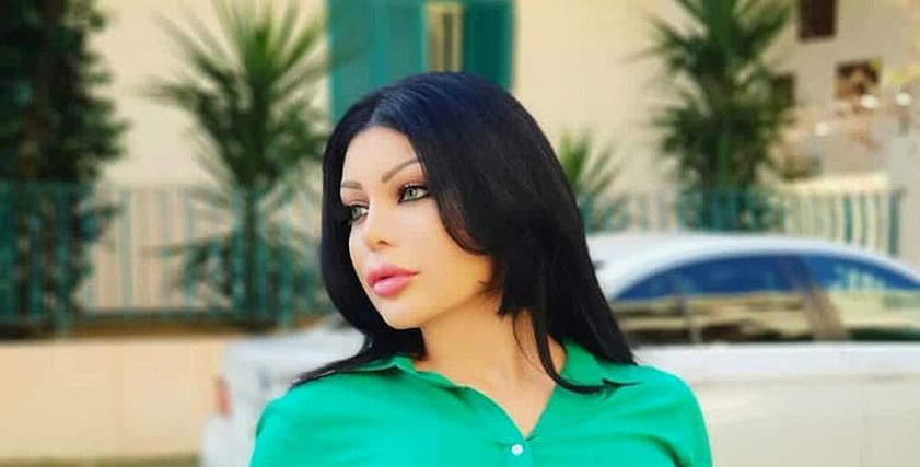 بالصور| إعلامية سورية تثير الجدل بعد تشابهها مع هيفاء وهبي