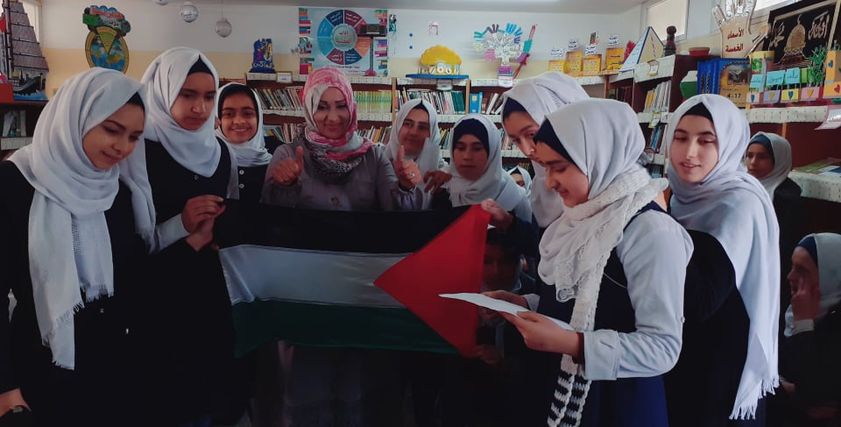 المعلمة الفلسطينة أسماء مصطفي