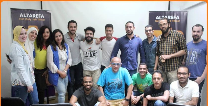 فريق المنصة الإلكترونية