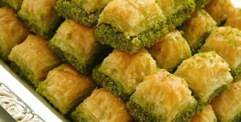 طريقة عمل البقلاوة