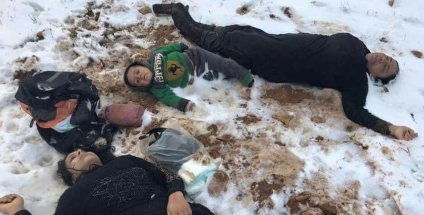 صورة العائلة بثلوج لبنان