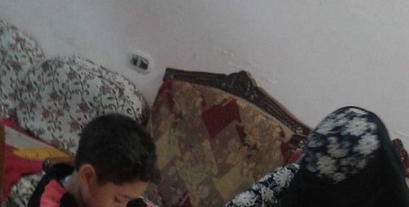 الأم وابنها
