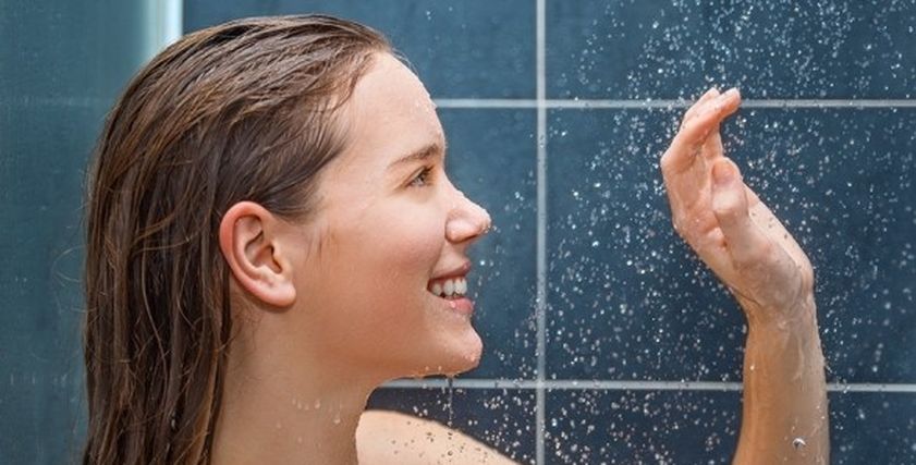 الاستحمام بعد اتناول الطعام