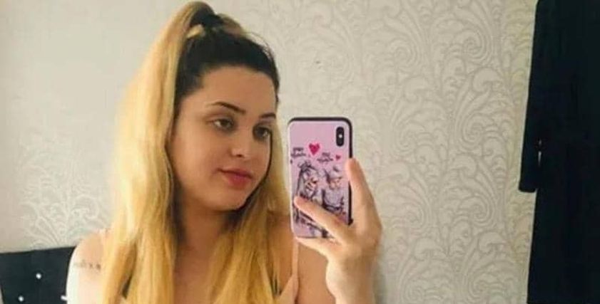 غيرة الأب تجعله يقتل صغيره.. ويوجه عدة طعنات لزوجته