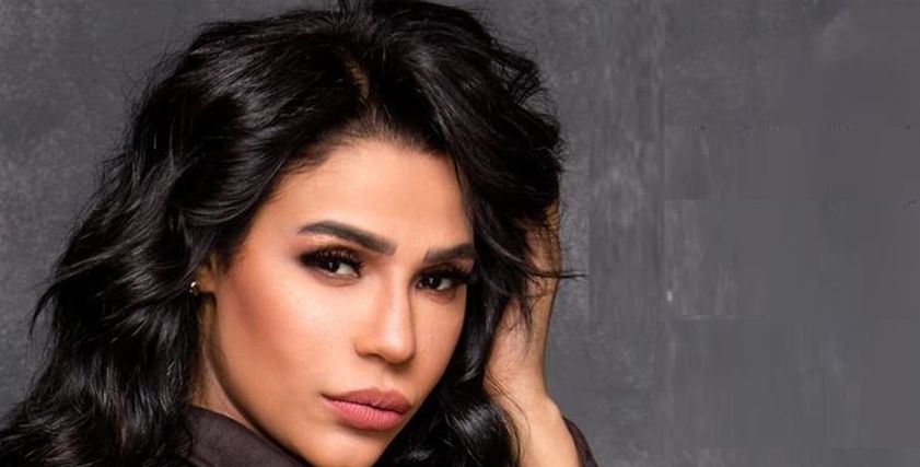 الفنانة أمينة