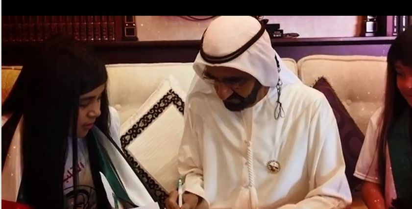 محمد بن راشد يكرّم الطفلة العراقية