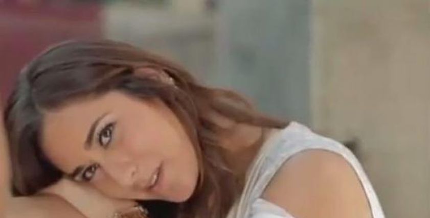 أمينة خليل